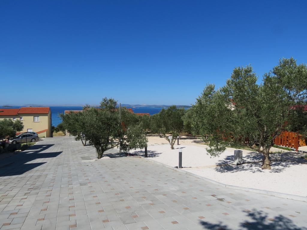 Campsite Kaya Pakoštane Exteriör bild