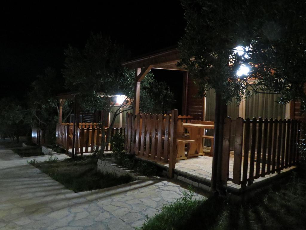 Campsite Kaya Pakoštane Exteriör bild