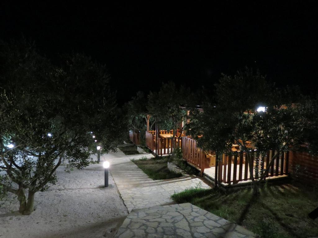 Campsite Kaya Pakoštane Exteriör bild