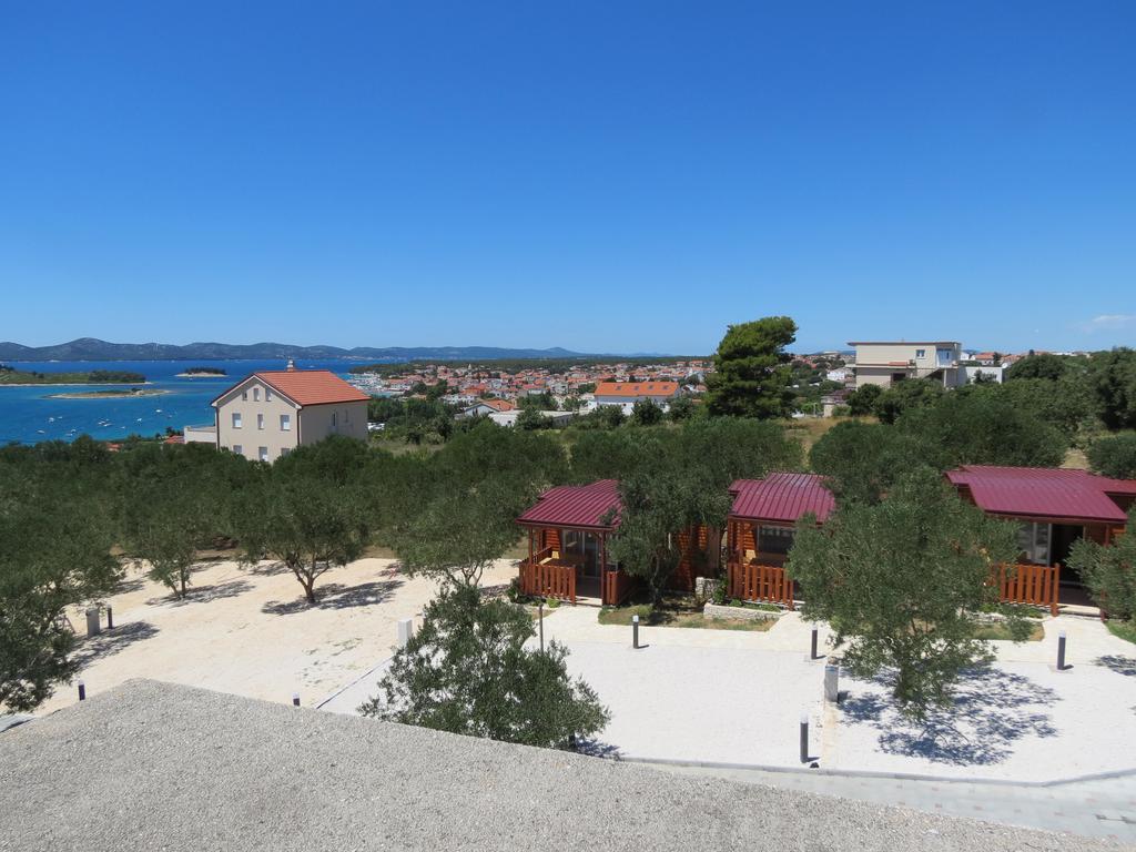 Campsite Kaya Pakoštane Exteriör bild