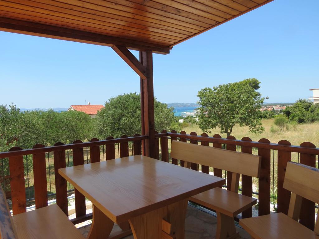 Campsite Kaya Pakoštane Exteriör bild