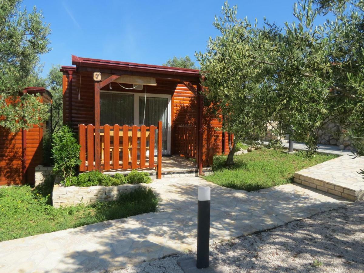 Campsite Kaya Pakoštane Exteriör bild