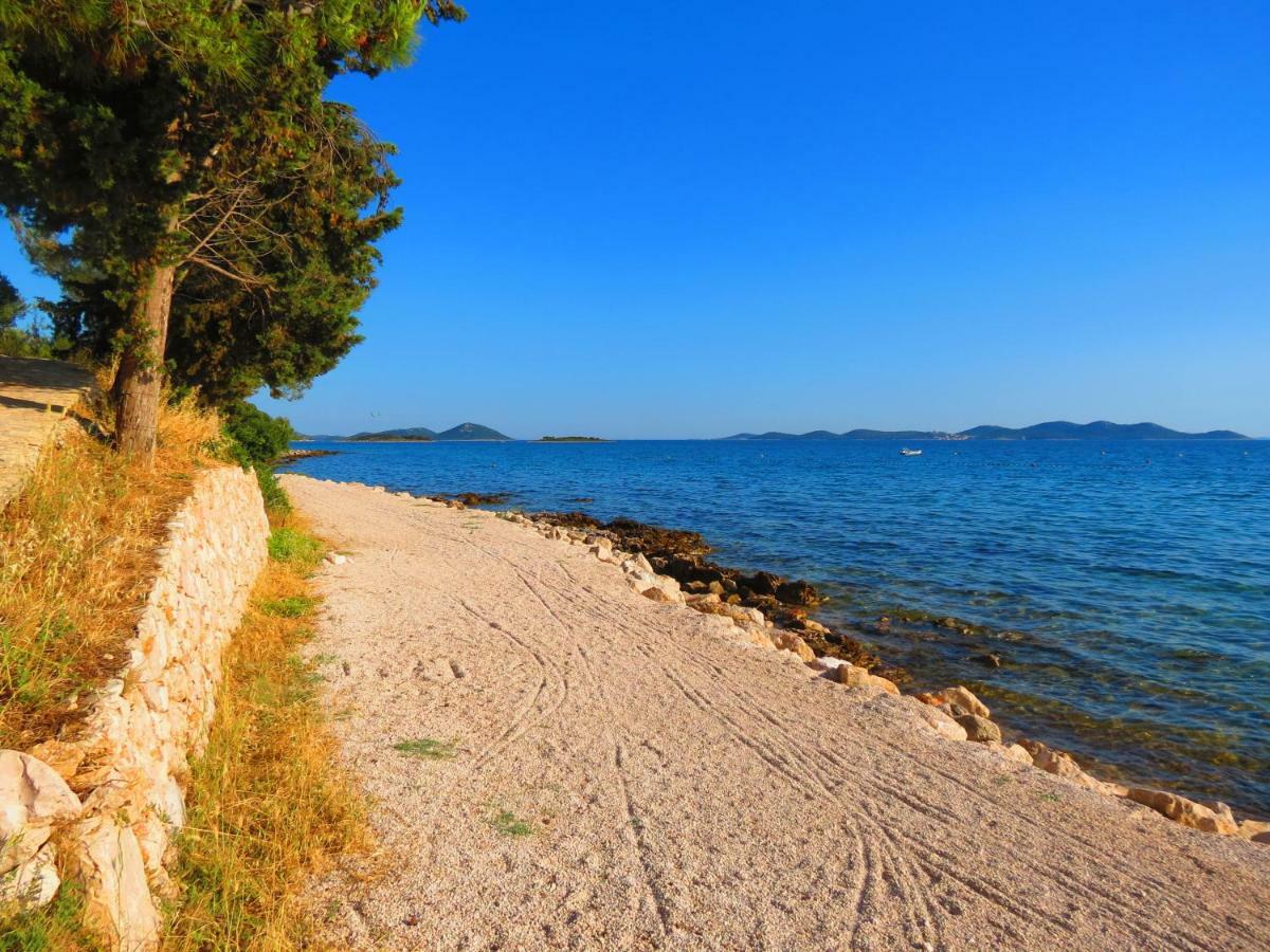 Campsite Kaya Pakoštane Exteriör bild