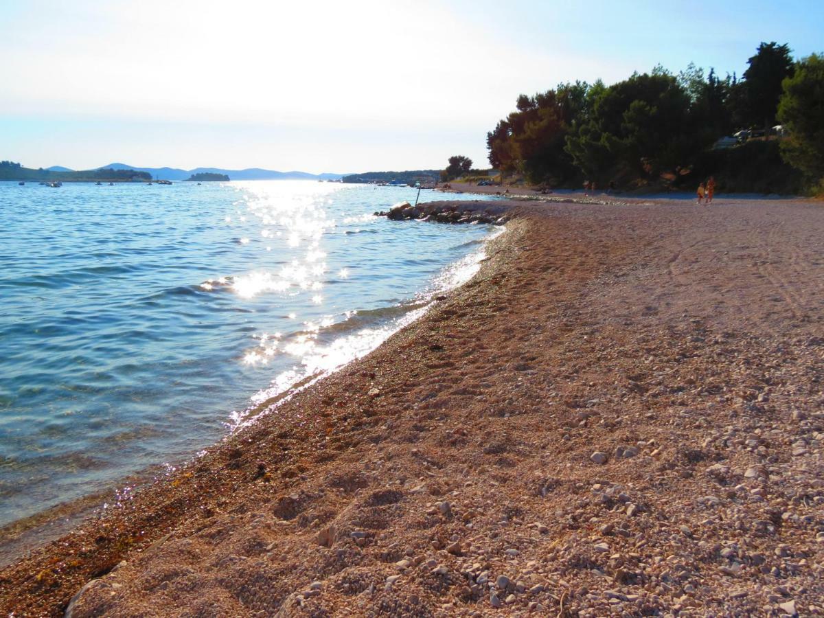 Campsite Kaya Pakoštane Exteriör bild
